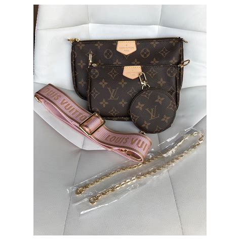 sac louis vuitton bandoulière rose|louis vuitton bandouiller.